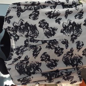 Maurices Blouse.  Size 1X